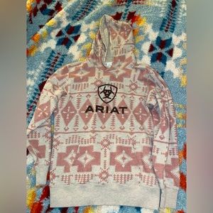 Women’s Ariat Sweatshirt